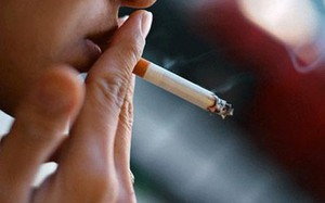 Курение вредит зубам